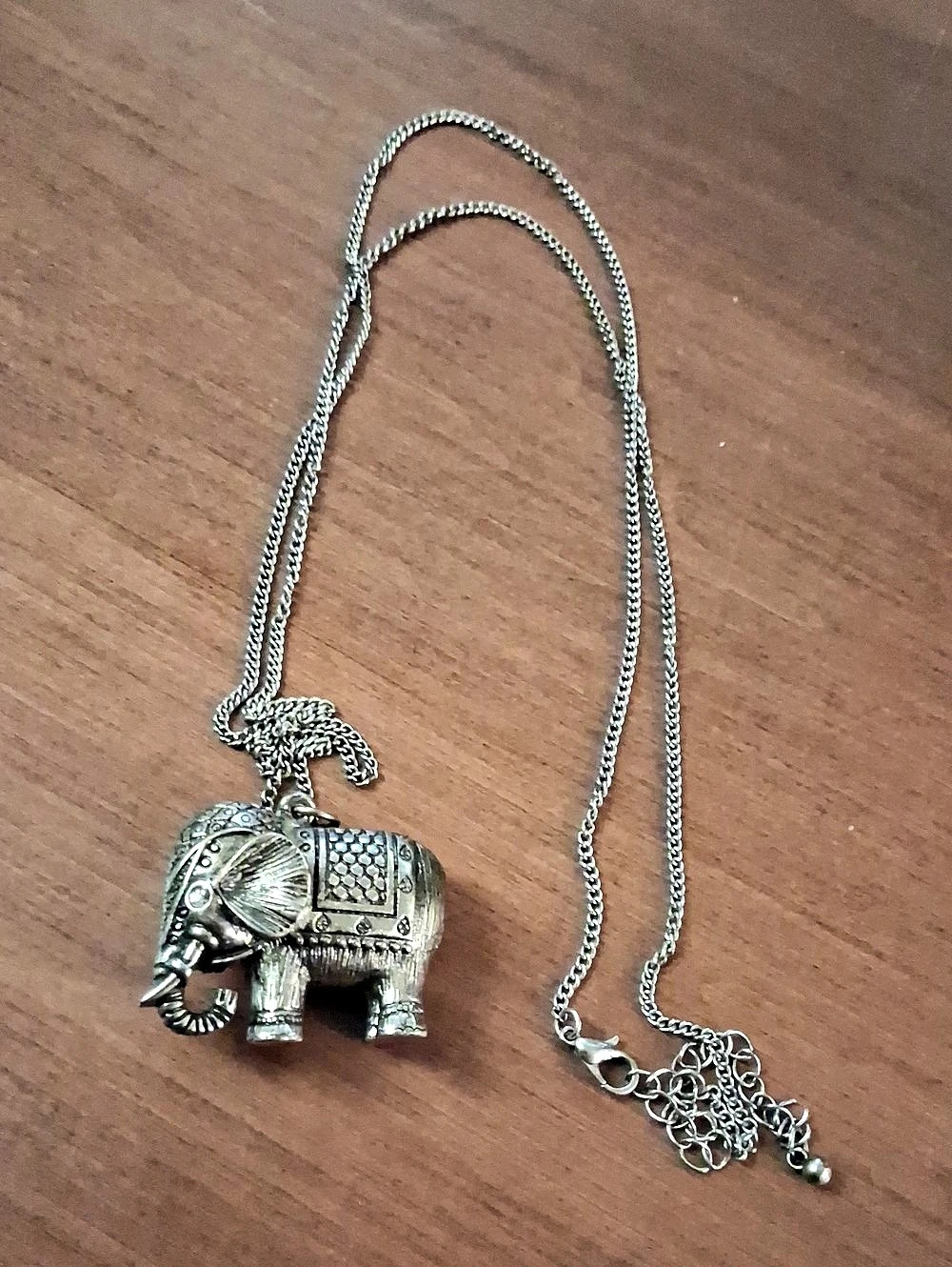 Lucky Silver Colored Elephant Necklace Long Chain Rhinestone Eyes 30" Chain